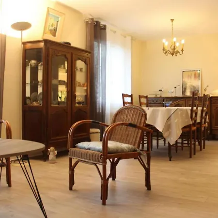 La Rochelle, Proche Centre, 4 Couchages, Parking Prive, Menage Inclus - Fr-1-246-301 *