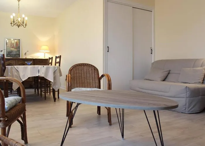Apartment La Rochelle, Proche Centre, 4 Couchages, Parking Prive, Menage Inclus - Fr-1-246-301
