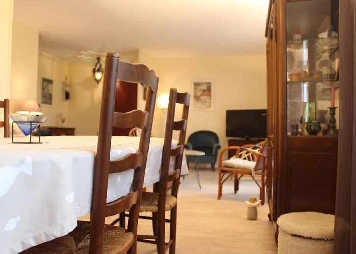 La Rochelle, Proche Centre, 4 Couchages, Parking Prive, Menage Inclus - Fr-1-246-301 *