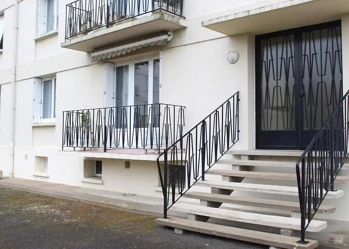 Apartment La Rochelle, Proche Centre, 4 Couchages, Parking Prive, Menage Inclus - Fr-1-246-301 *
